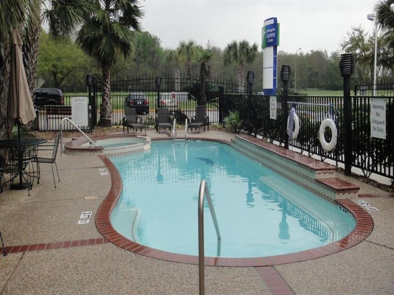 Holiday Inn Express Hotel & Suites Houston North Intercontinental By Ihg Westfield Exterior foto