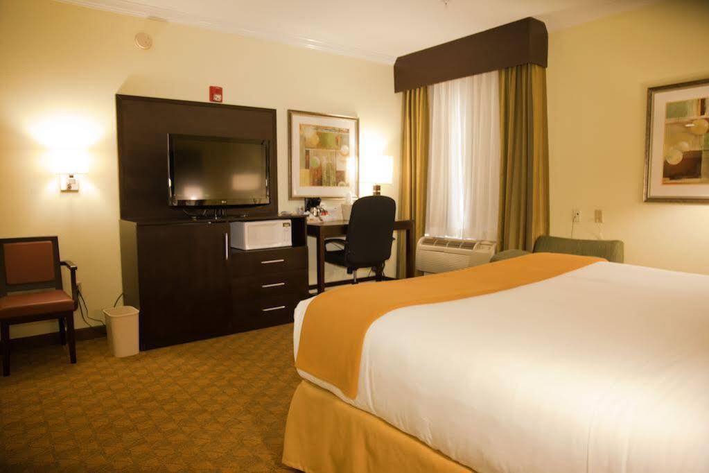 Holiday Inn Express Hotel & Suites Houston North Intercontinental By Ihg Westfield Exterior foto